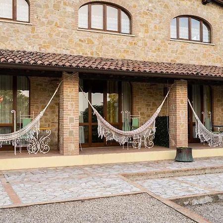Residenza Collefiorito Aparthotel Todi Kültér fotó