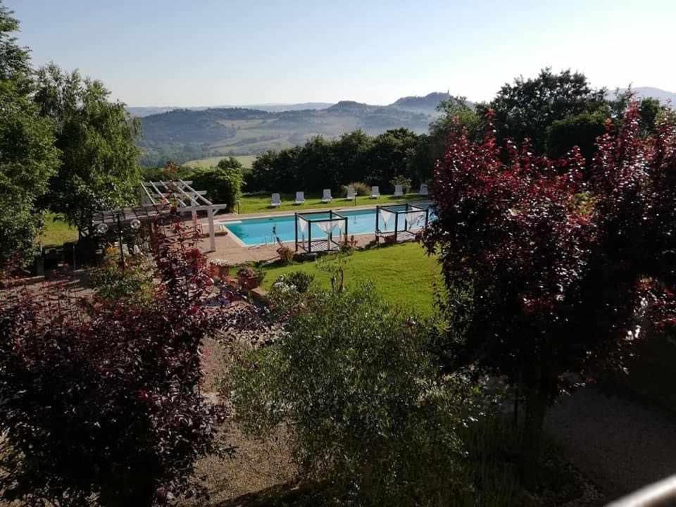 Residenza Collefiorito Aparthotel Todi Kültér fotó