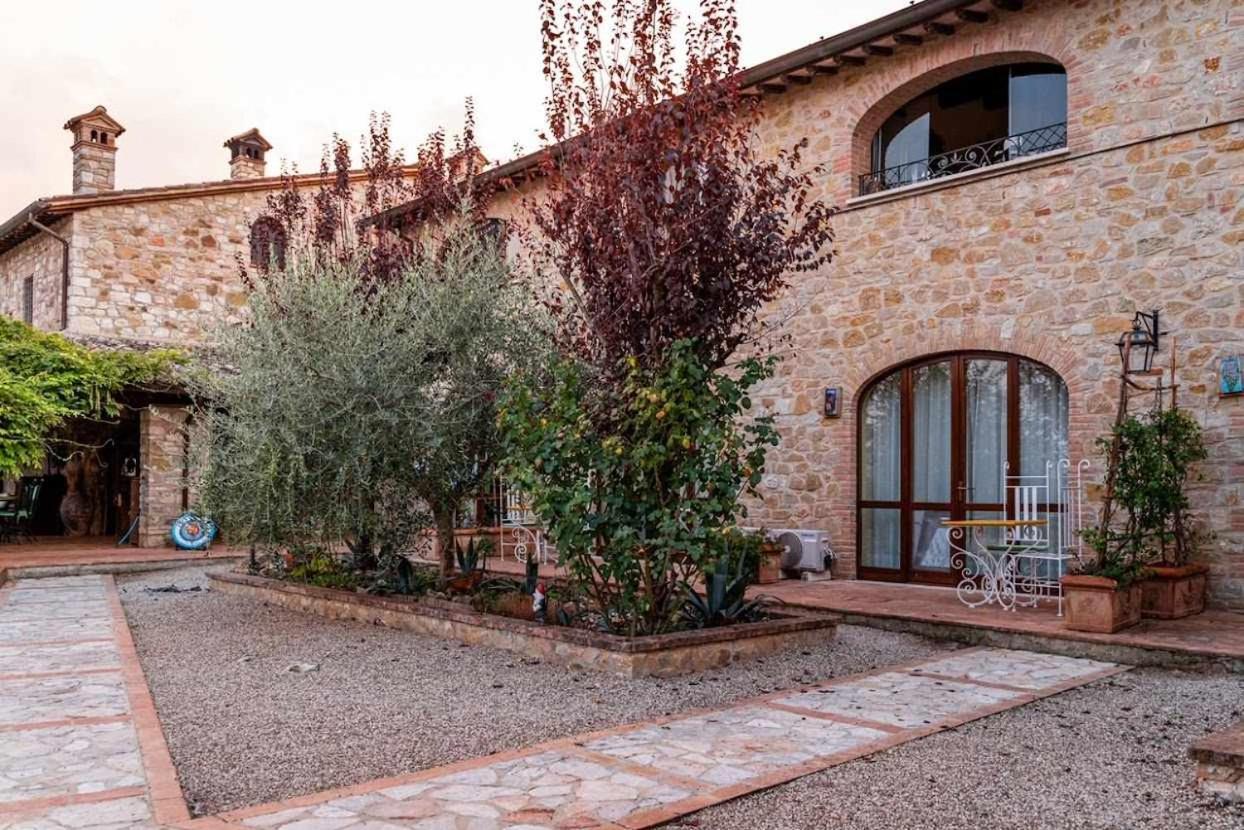 Residenza Collefiorito Aparthotel Todi Kültér fotó