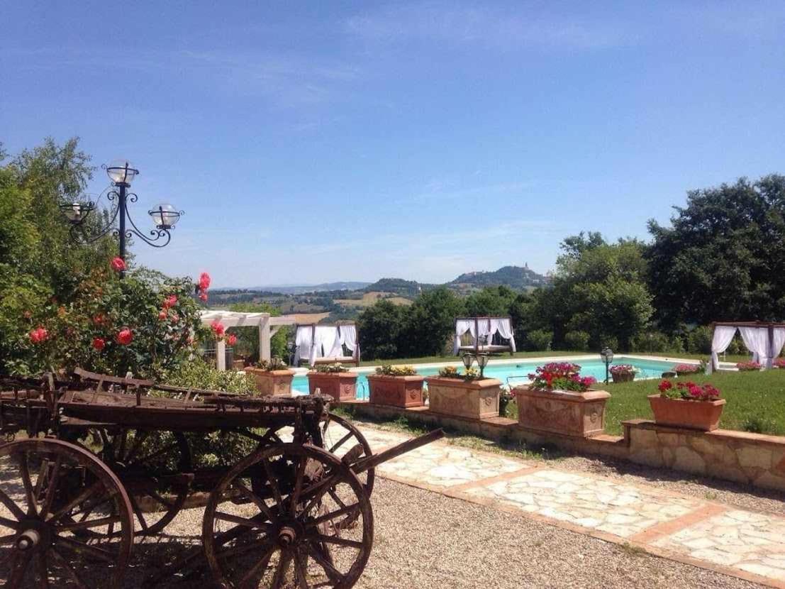 Residenza Collefiorito Aparthotel Todi Kültér fotó